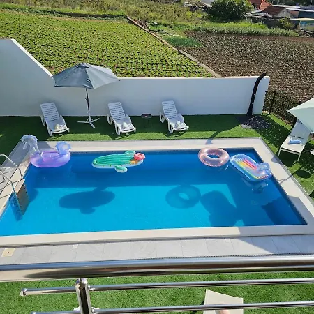 Apartment Sunrise Seget Vranjica